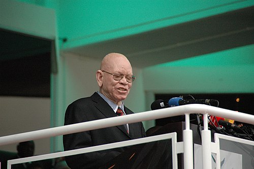 Bishop Zephania Kameeta†