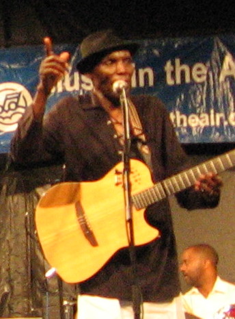 Oliver Mtukudzi†