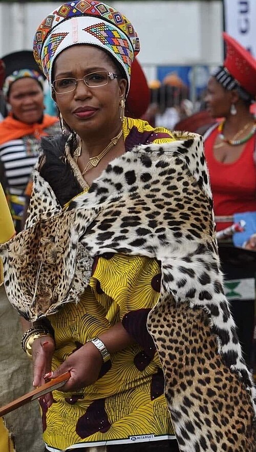 Queen Regent Mantfombi Dlamini Zulu†
